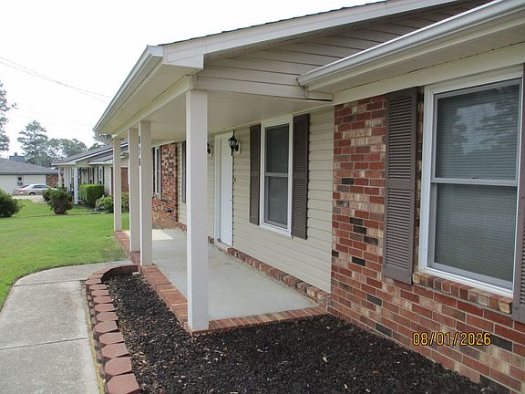 3rd image of 616 Langley Ct