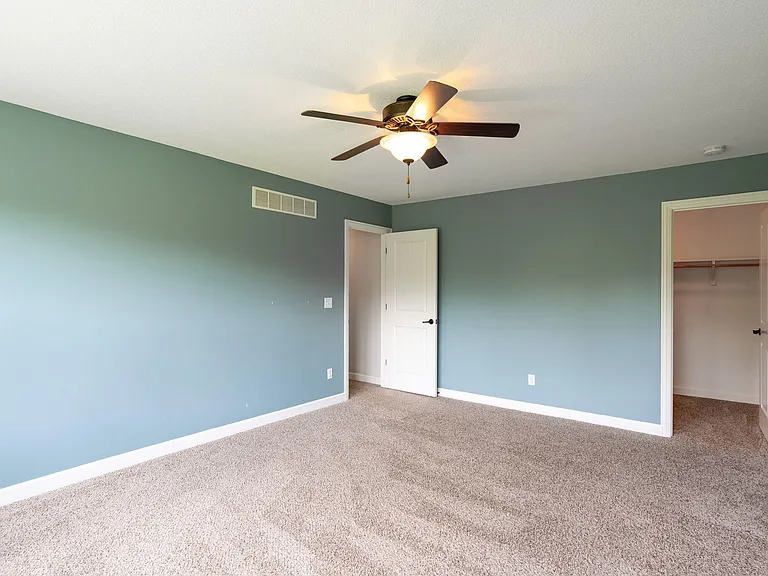2414 Nottoway Dr — Photo 19
