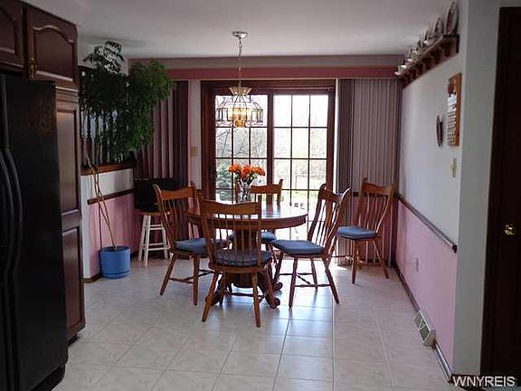 2nd image of 47 Nichter Rd