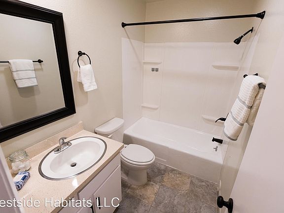 5th image of 2750 Piedmont Ave #24