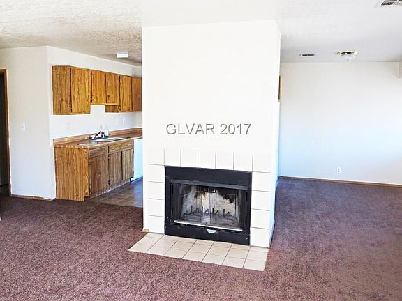2nd image of 1928 Lirio Way APT D