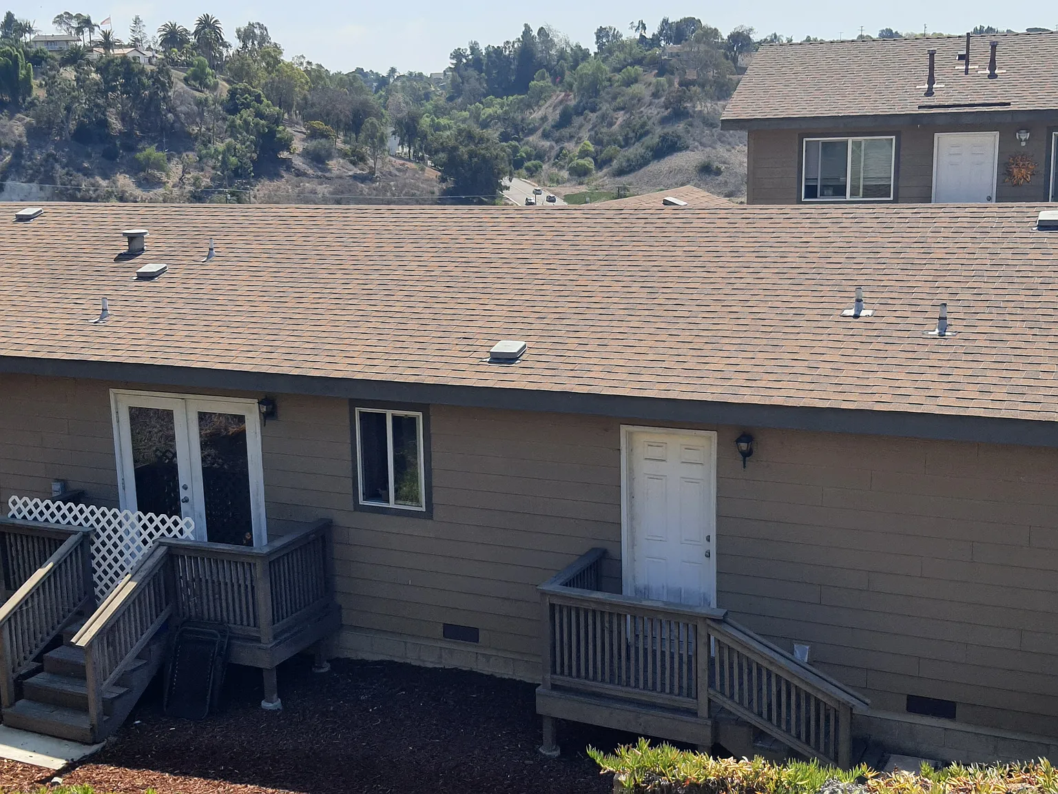 4 bed, 1600 sqft, $4,299 — Photo 4