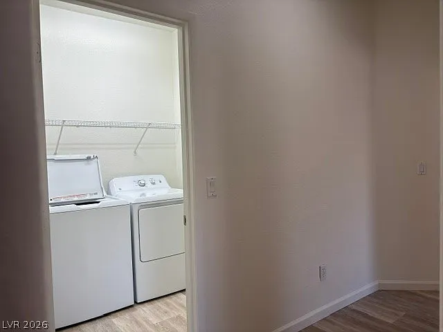 2886 Shimmering Bay St — Photo 21
