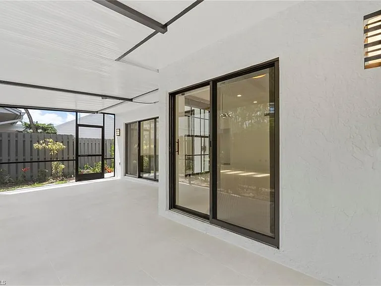 879 Meadowland Dr #C — Photo 35