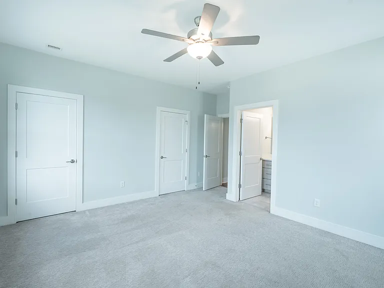 8249 Winding Creek Cir — Photo 21