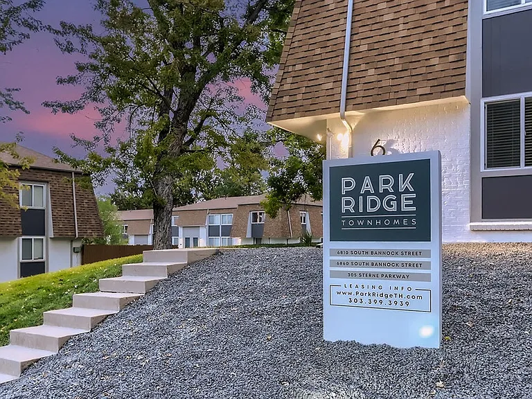 Park Ridge Townhomes — Photo 25