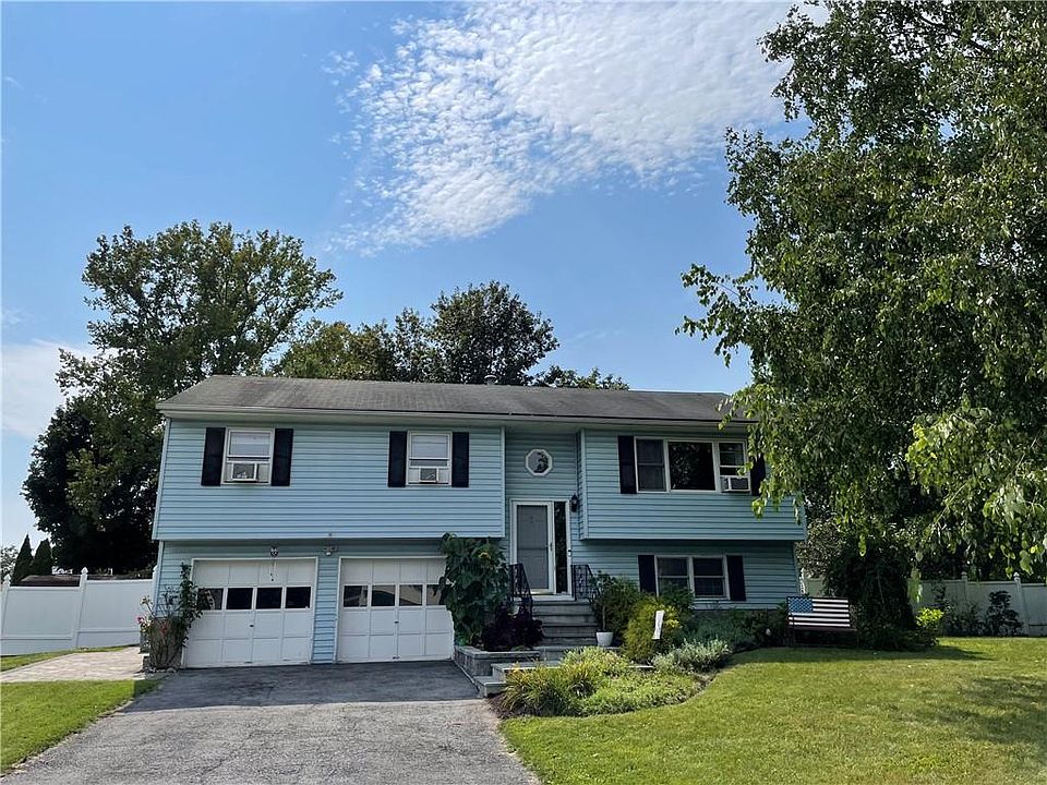 1st image of 221 Dairy Lane