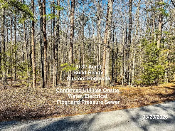 1263 Dave Creek Pkwy, Fairfield Bay, AR 72088