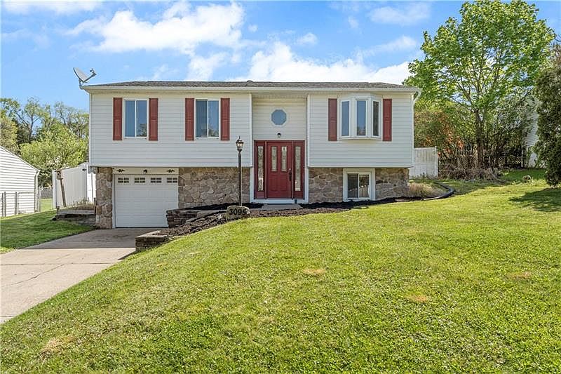 3095 Amy Dr, South Park, PA 15129 Zillow