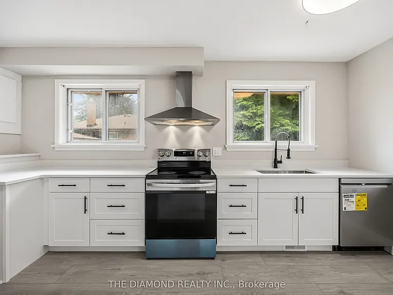 21 Jardine Pl — Photo 11
