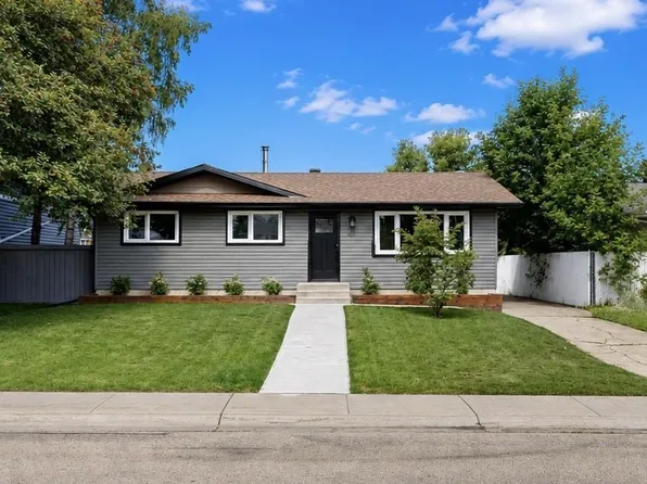 67 Menlo Cres, Strathcona County, AB T8A 0R8