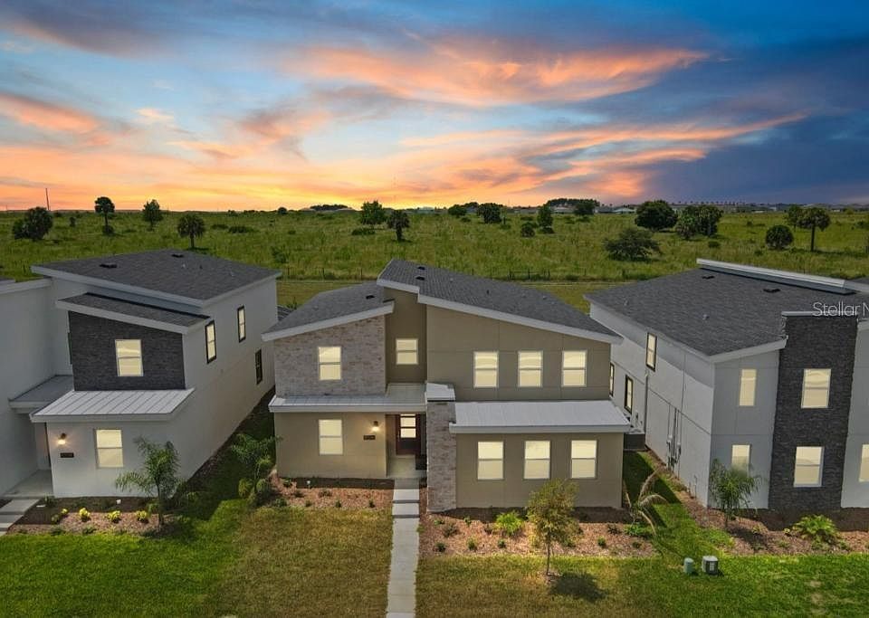 1st image of 9246 SOMMERSET HILLS DRIVE