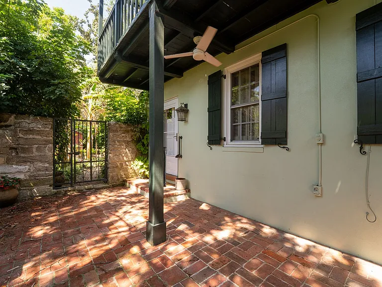 76 Marine St — Photo 22