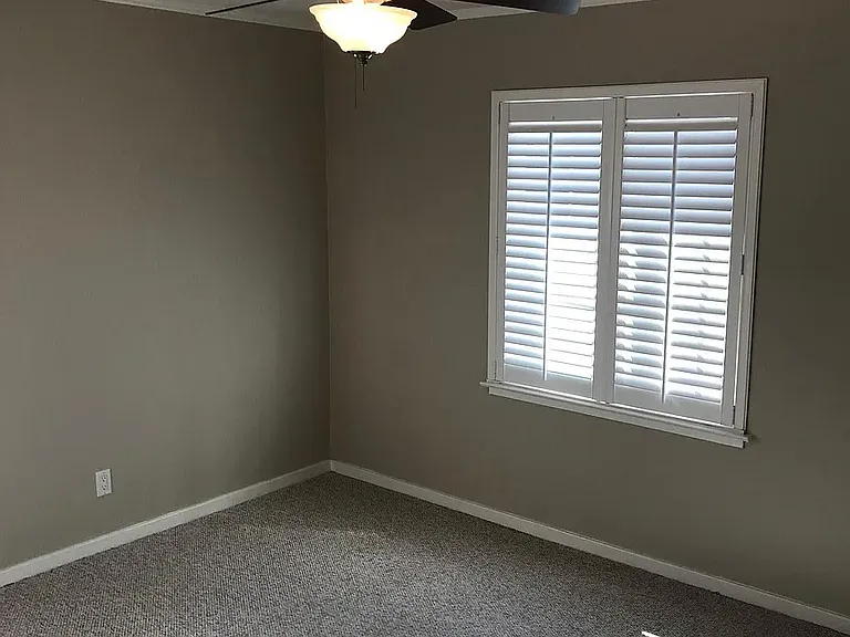 14 Olive Ct — Photo 5