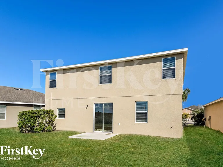 561 Vista Ridge Dr — Photo 14