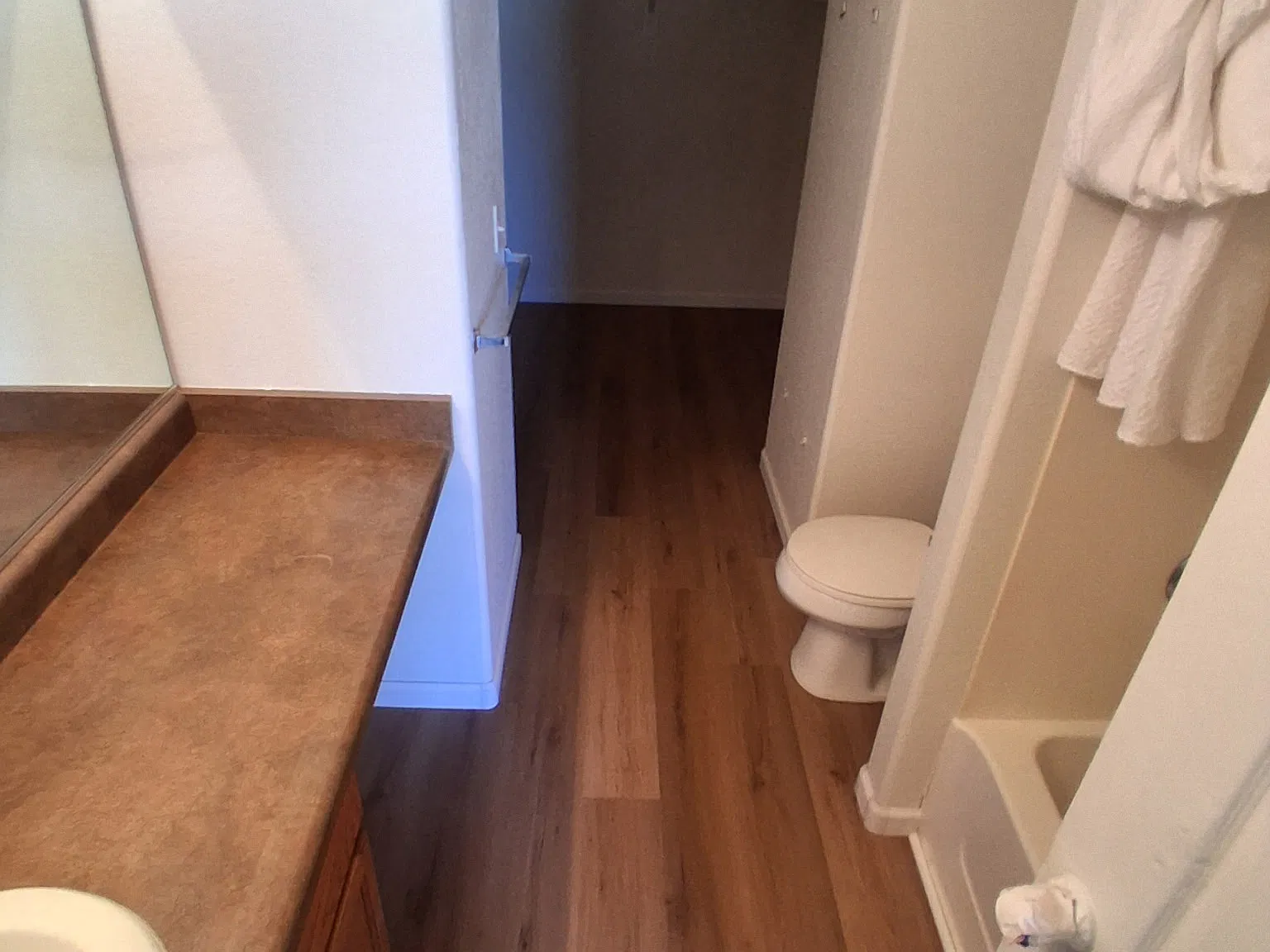 5 bed, 2.5 bath, 2184 sqft, $3,300 — Photo 1