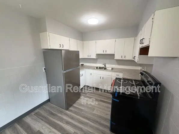 140 Frederica St E Unit 3, Thunder Bay, ON P7E 3V5