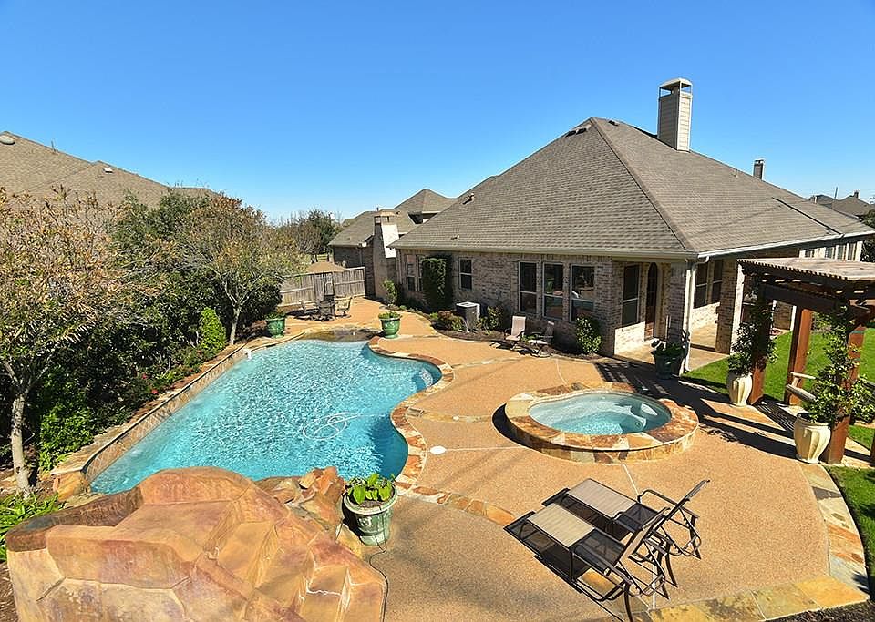 1st image of 24639 Blue Opal Ln