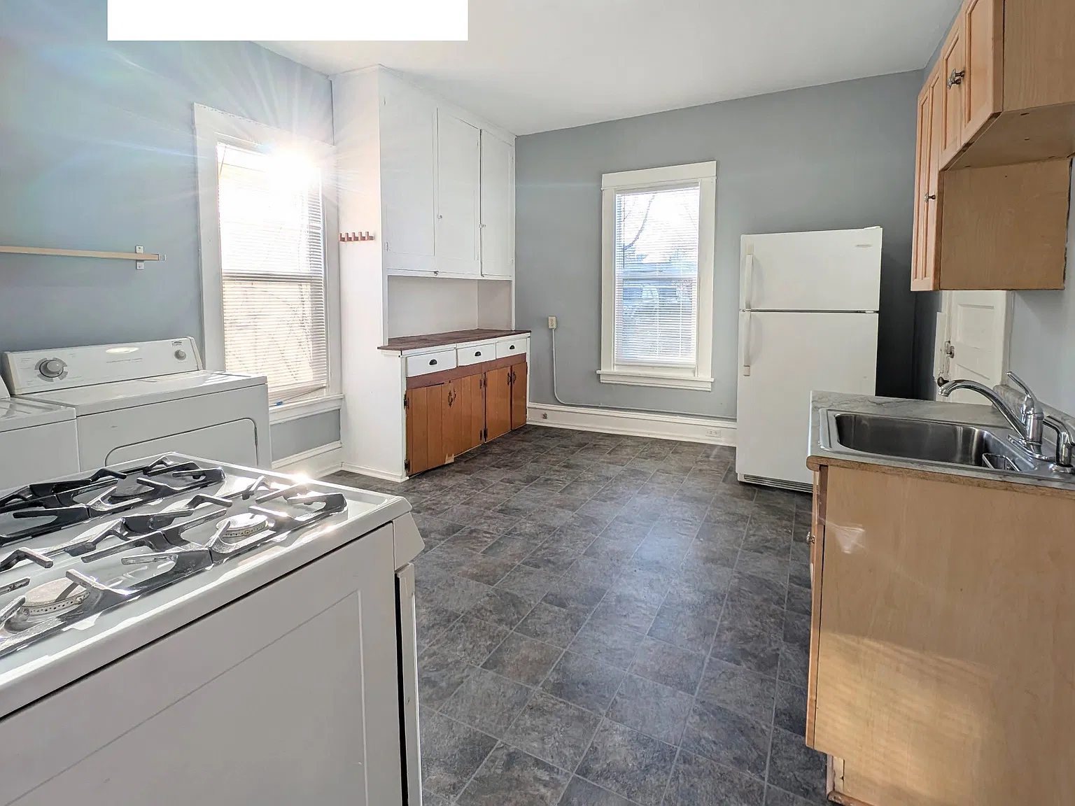 2612 29th Avenue South - 1 — Photo 3