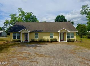 2067 Legion Rd, Sneads, FL 32460
