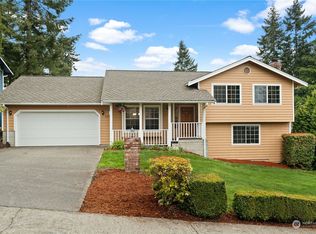 32910 3rd Ave SW, Federal Way, WA 98023