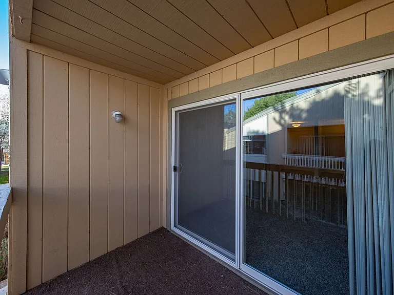 2300 Dickerson Rd #42 — Photo 24