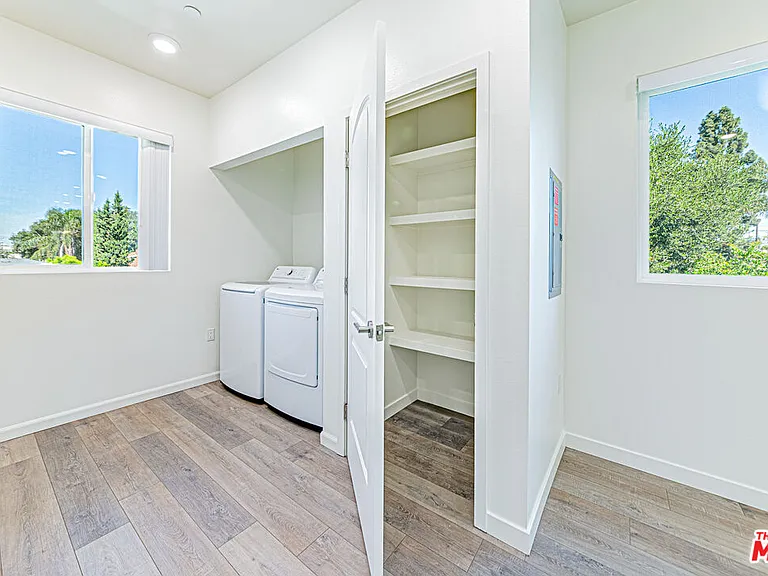 5912 Satsuma Ave — Photo 26