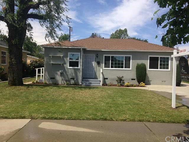 A Little Doll House!  Completely Redone Inside and Out.