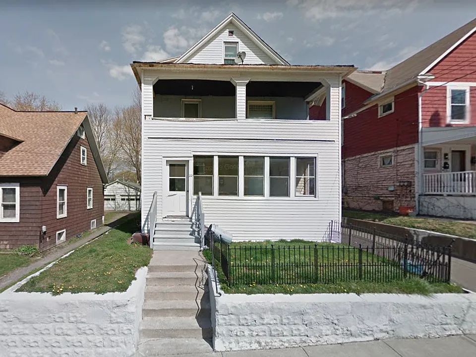 22 Mildred Ave