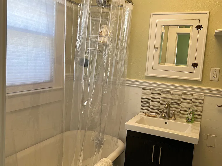 161 Edgewood Rd #2 — Photo 5