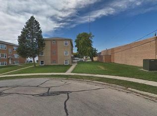 606 S Iowa Ave #3, Addison, IL 60101