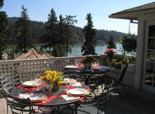 2943 Lakeview Blvd, Lake Oswego, OR 97035