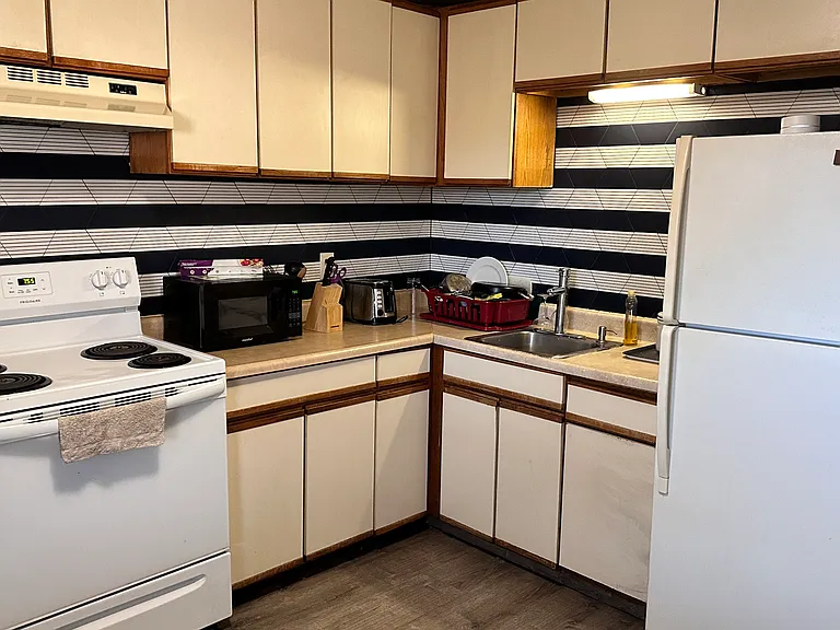 157 Perkins St #2D — Photo 12