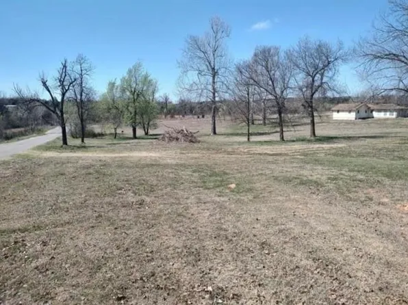 3020 Oakwood Dr Lot 5, Choctaw, OK 73020