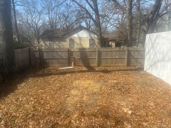 3217 Glendale St, Muskegon Heights, MI 49444