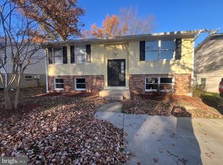 8210 Willow St, Laurel, MD 20707