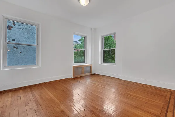 Rented by Cooper & Cooper Real Estate | media 3