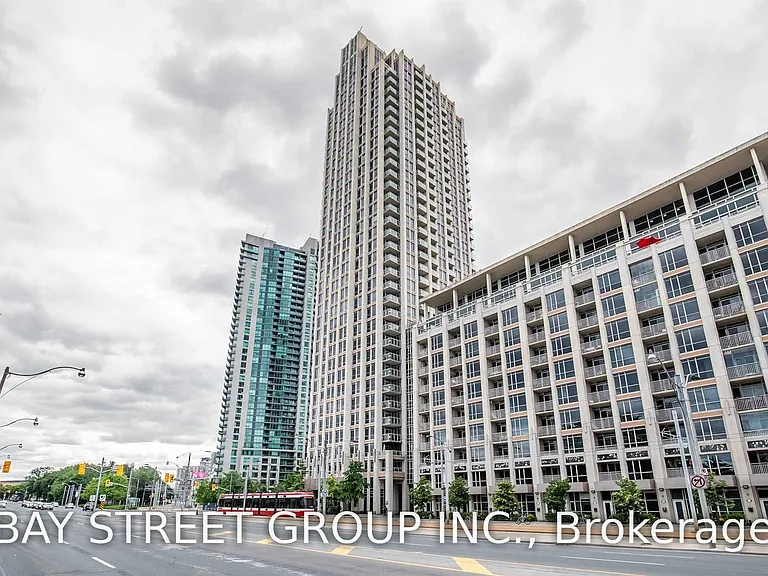 628 Fleet St #1801 — Photo 1