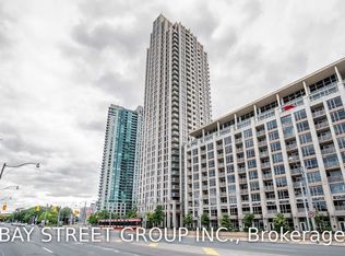 628 Fleet St #1801, Toronto, ON M5V 1A8