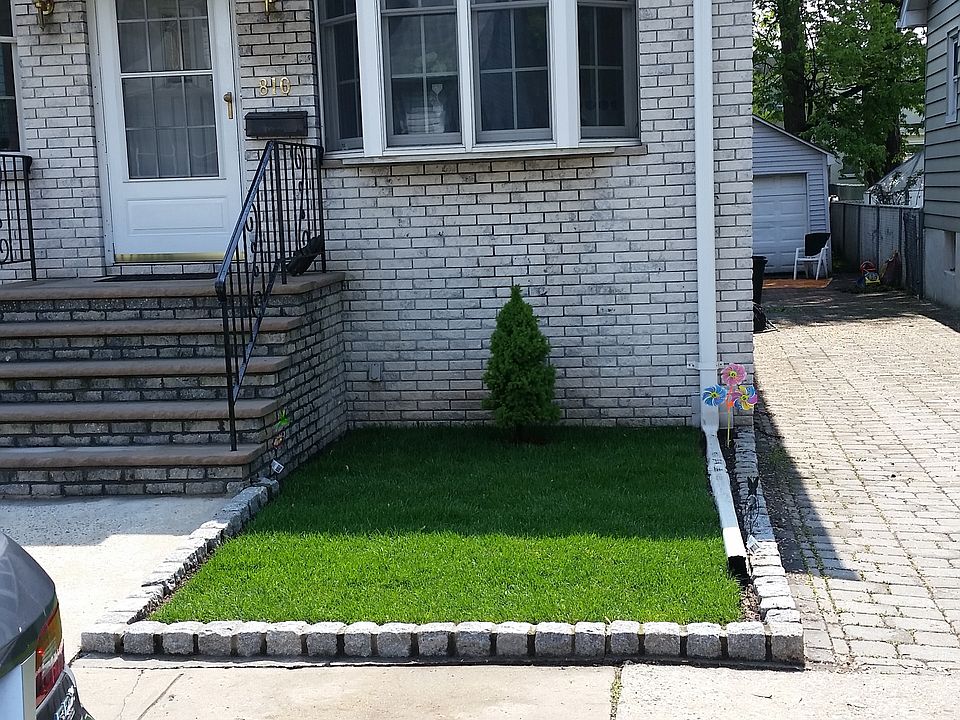 2nd image of 810 1st St