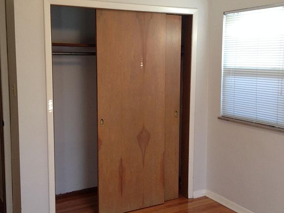 4th image of 3909 Flad Ave