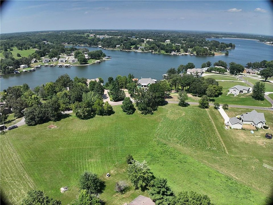 2nd image of LOT 1602 Lake Viking Ter