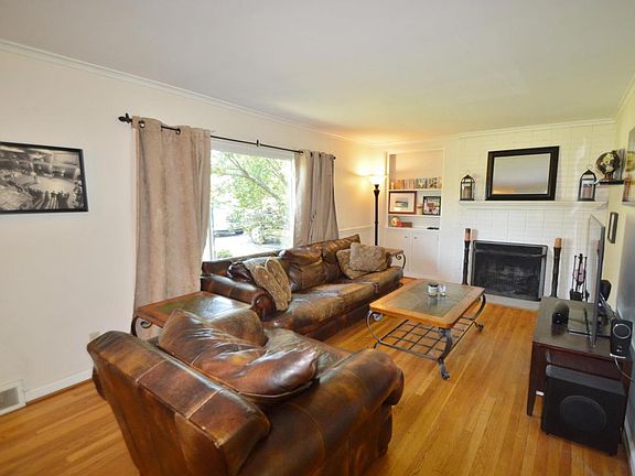 3rd image of 151 Village Dr