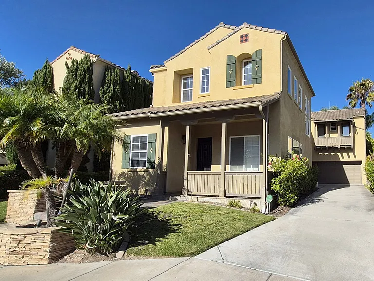 13945 Kerry Ln — Photo 1