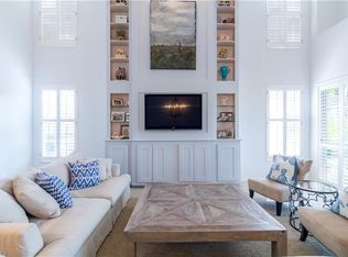 2213 Paget Cir, Naples, FL 34112