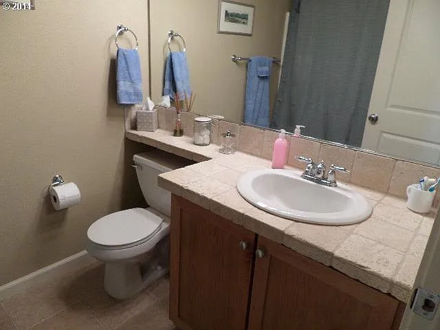 1100 SW 170th Ave #201 — Photo 5