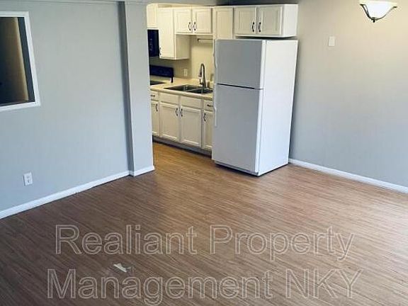 3rd image of 2 Willow St APT 9