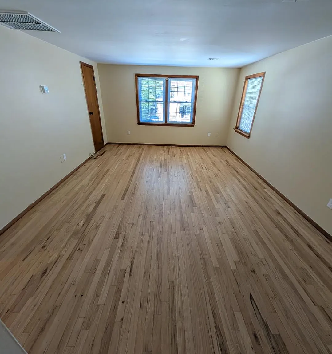 2 bed, $3,200 — Photo 2