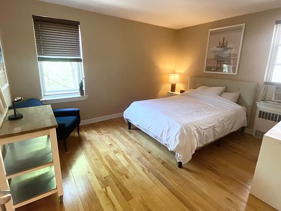 4th image of 39-45 51st St APT 3F