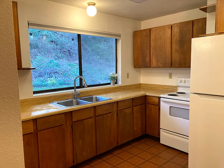 6021 NW 60th Ave #A — Photo 13